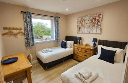 Cosy wee cottage -modern, open plan, parking, EV - Foto 5