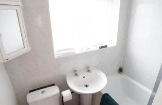 3 Bed Pet Friendly Home, With BBQ - Foto 26