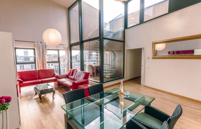 2 bedroom Apartment in Ostend with garden and terrace - Photo 1