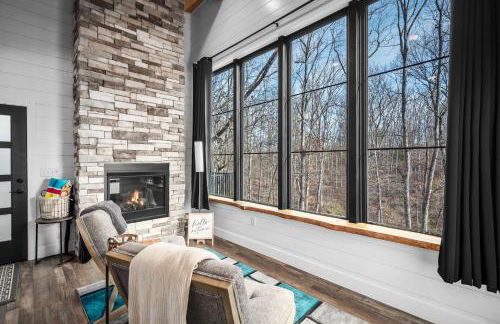 Whispering Pines Treehouse - Sunrise - Foto 18