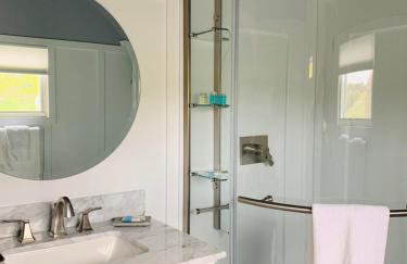 Waters Edge Lakefront with Kayaks Fire Pit and Dock - Foto 15