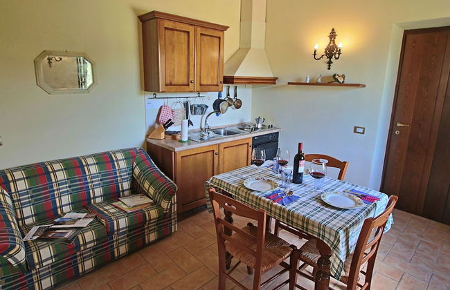 Cottage in Urbania With Pool & Terrace - Foto 25