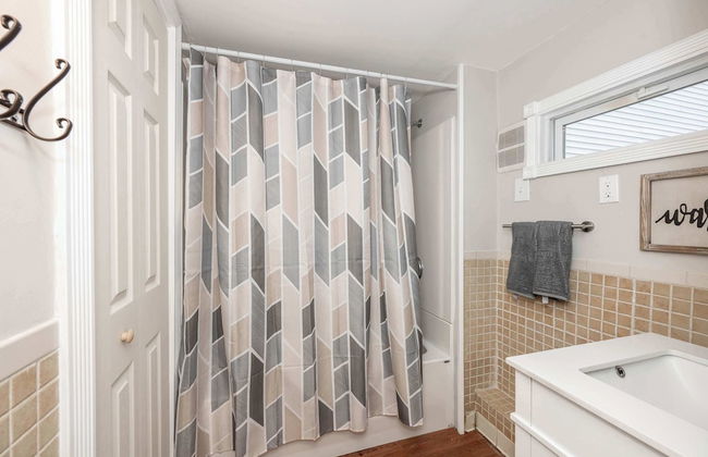 The Covington Cottage Modern 2 BDR Charmer - Foto 18