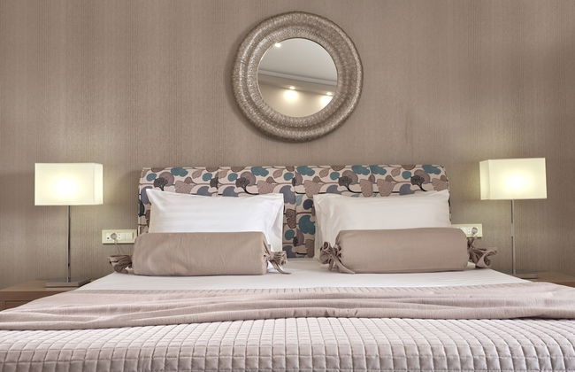 Koukounaria Hotel & Suites - Photo 59