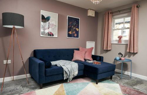 Chapel View, A charming one-bedroom cottage nestled in the heart of the historic township of Laugharne - Photo 6