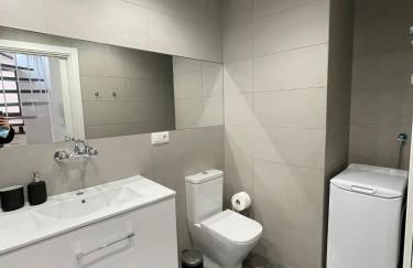 Apartamentos Cisneros - Photo 36