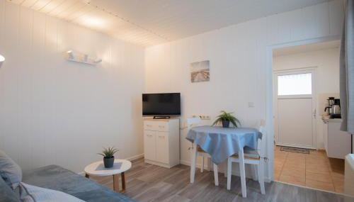 Tiny-Bungalow - zum Strand 50m - Foto 1