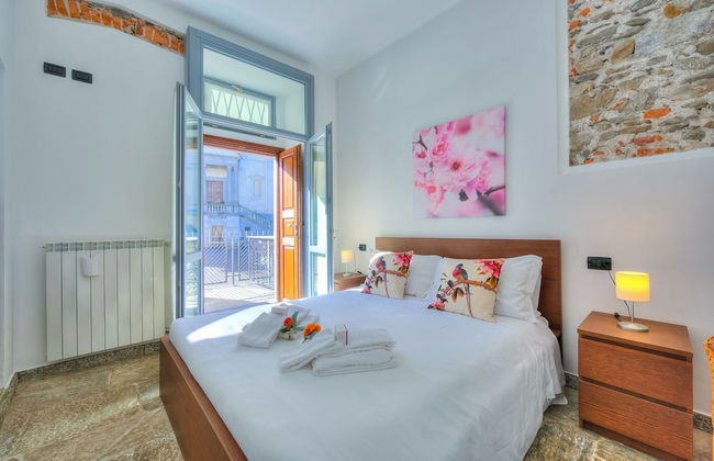 Volo Di Gabbiani Pied Dans L' Eau - Foto 4