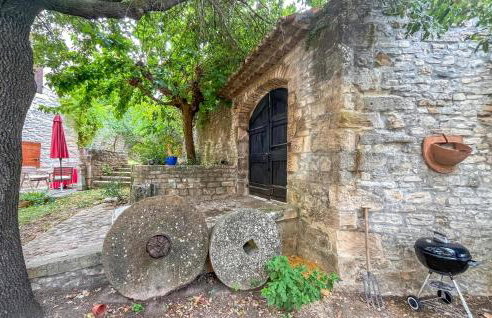 Nice Home In Barjac With Wifi - Foto 14