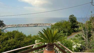 The StoneHouse - Photo 2