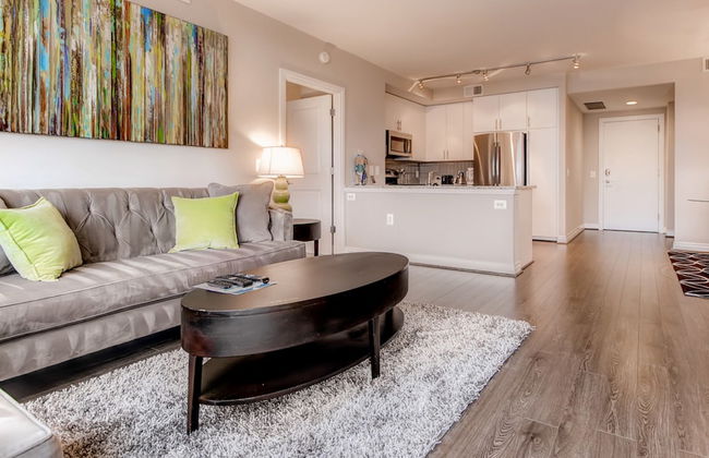 Bluebird Suites in Reston - Photo 25