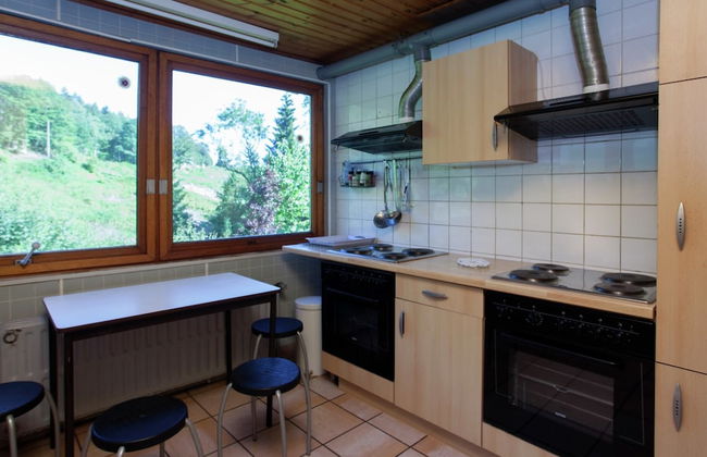 House in Natural Area Ideal for Families with Games Room, Sauna, Hot Tub - Photo 10