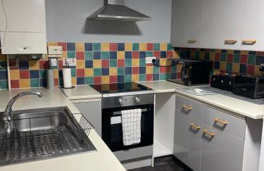 Newly Refurbished Home fit for to 7 family members, Groups, Contractors Centre of Bradley Stoke - Foto 23