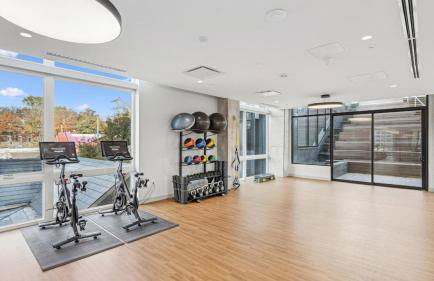 Landing Modern 2BD Gym Yoga Studio - Foto 21