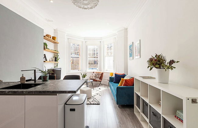 Stylish Hideaway Flat at Milton Park Highgate - Foto 13