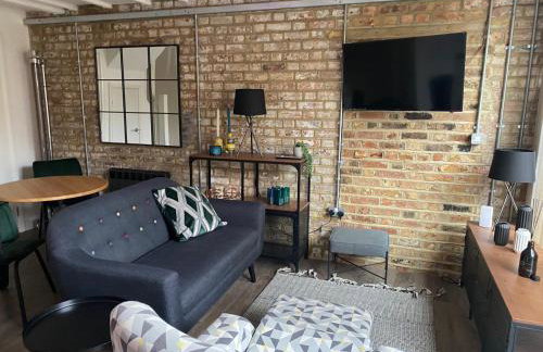 The Old Gin Distillery est 1850 - Foto 21