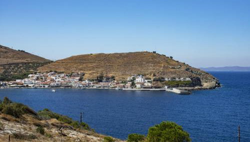 Villa Mirsini, a 5 minute walk from 2 beaches - Foto 3, Shopping Area