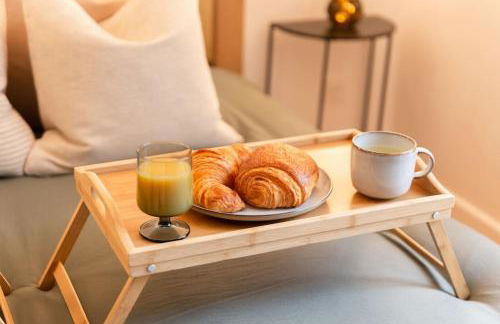 Love Life Room-Jacuzzi-Netflix-Accès-24/7-Privé - Foto 21