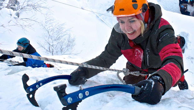 Tajukangas Frozen Waterfall Ice Climbing - Foto 2