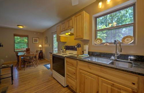 Black Bear Cabin by Carolina Mornings - Foto 9