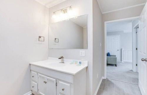 Cozy Home w/ Sonos + Walking to Notre Dame - Foto 22