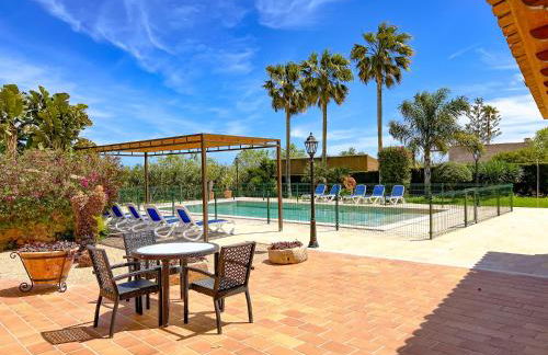 Cas Munji - BBQ, piscina y terraza - Foto 48