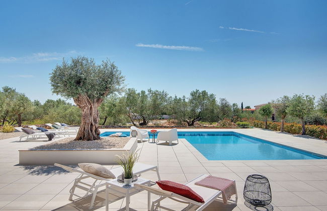 Villa in Vodnjan With Garden - Photo 30