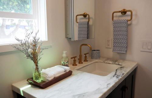 La Jolla Beach Villa Gem - Photo 38