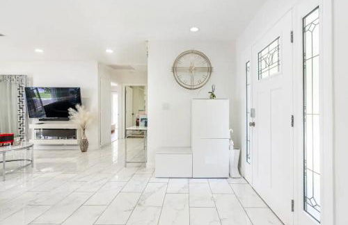 New luxury entertaining house with Pool Spa Sauna Tesla charger Pets - Foto 30