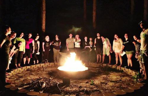 10 Acre Lakefront Game House - Sleep Upto 45 - Foto 38