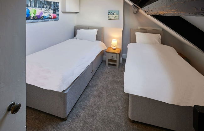 Host Stay The Lealholm at Brunswick Holiday Apartments - Photo 12