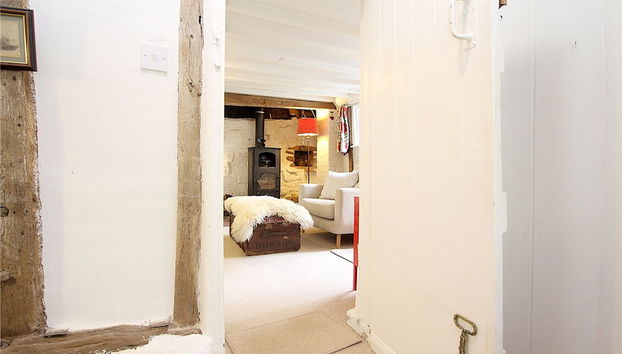 Grade II Listed Quaint Cottage in Berkswell - Foto 5, Habitación