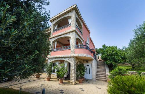 Apartments Orkula - Photo 6