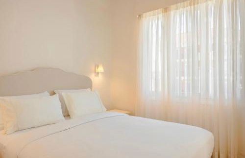 Etoile Luxury Suites - Photo 12