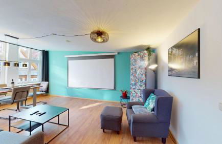 2 Zimmer, Beamer, Disneyplus mitten in der Altstadt - Foto 13