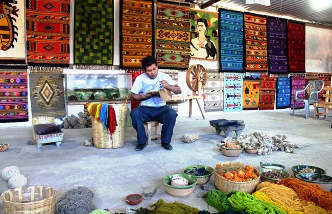 Tule & Teotitlán del Valle Day Trip + Mezcal Distillery - Foto 3