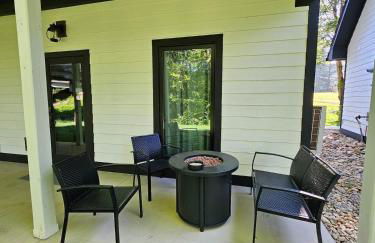 Life's Good Retreat Bear Cottage - Foto 18