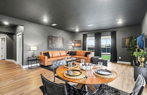 Sunset-Expansive Patio & Hot Tub-Mins to Broadway - Foto 4