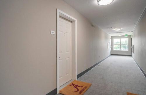 High Cotton - 3BR 3BA Condo Near UA with Pool & Gym - Foto 32