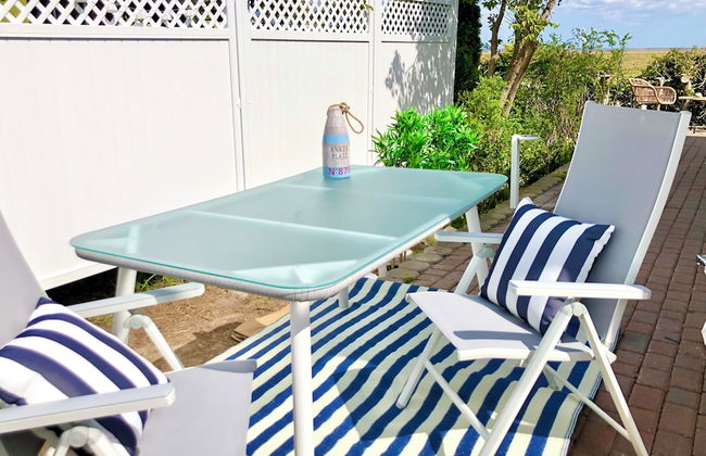 Serene Waterview Retreat 2 Bedrooms in Mönkebude, Germany - Foto 14