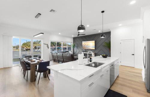 NEW! Columbus Cove - Gorgeous, Florida Themed Home In Heart of Tampa - Foto 14