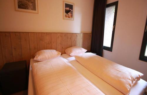 Modern Apartment in Hambachtal Holiday Park - Foto 58