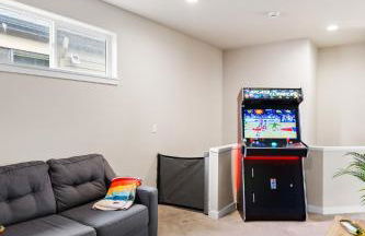 THE PENDLETON - Walkable - Arcade Loft - Modern- Light & Bright - Photo 31