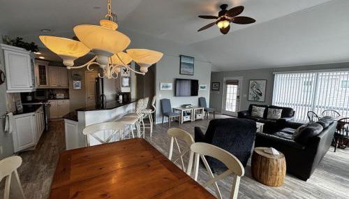 Ocean Block Single Family Surf City Private Yard Decks Beach Badges Wifi Air Conditioning Washer & Dryersurf City Ocean Block Light And - Photo 4