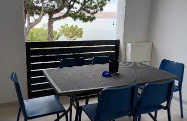 Beachfront House Ivana with Pool - renovated 2025 - Foto 7