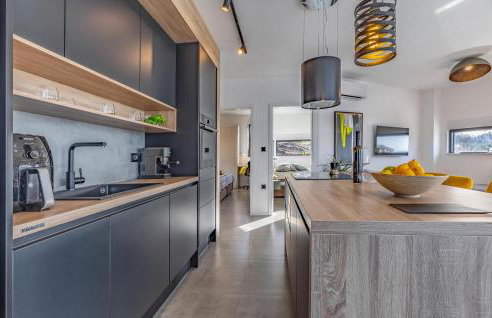 Stunning Home In Reburici, Trget - Foto 12