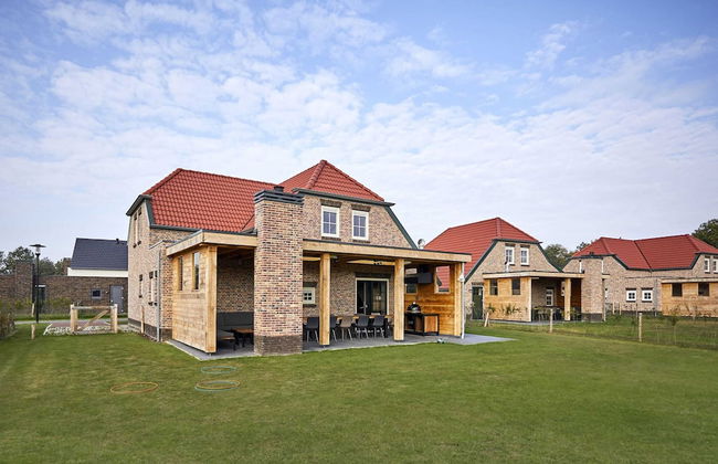 Great Villa With Luxurious Terrace, Near Roermond - Photo 39