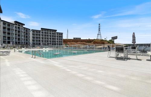 Upscale Lakeside Condo with Extraordinary Amenities at Topsider in Osage Beach 19mm - Photo 73