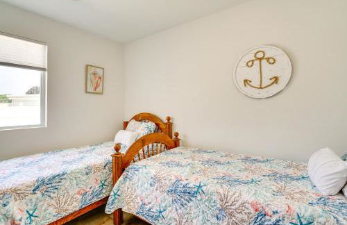 Charming Beach Haven West Home 1 Mi to Beach! - Foto 21