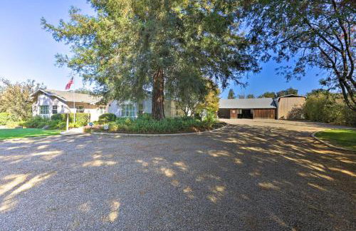 Chic Ranch-Style Home on 33-Acre Walnut Ranch - Foto 28